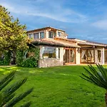 Luxury With Private Pool By Varental *