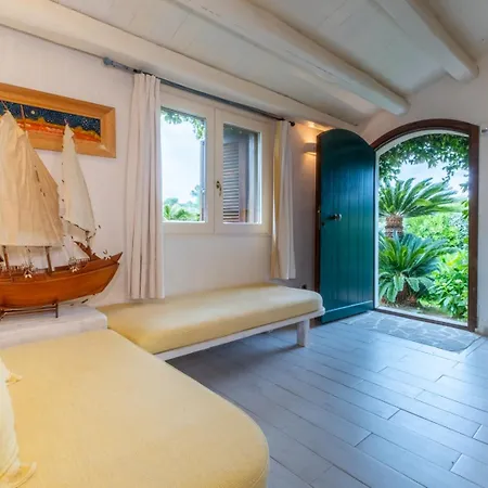 Luxury With Private Pool By Varental *